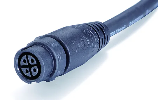 注塑式母接头公针